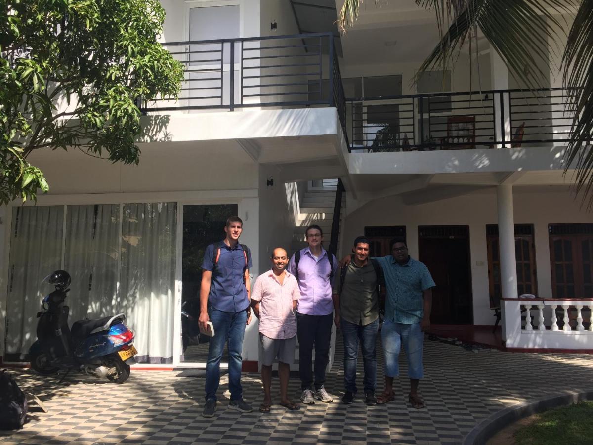 Roabaa Guesthouse Batticaloa Esterno foto
